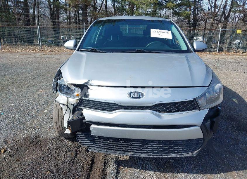 Photo 12 of 2019 Kia Rio S (VIN 3KPA24AB5KE158804)