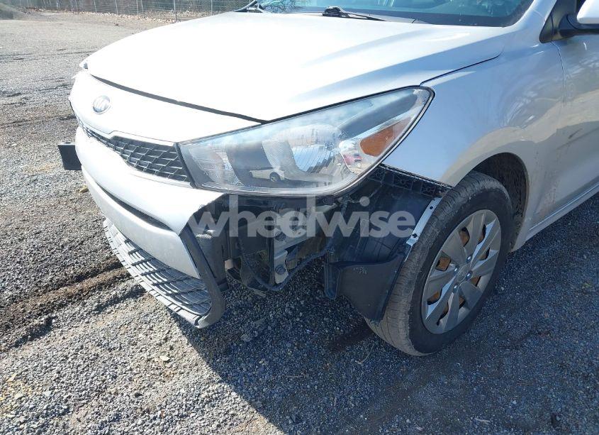 Photo 6 of 2019 Kia Rio S (VIN 3KPA24AB5KE158804)