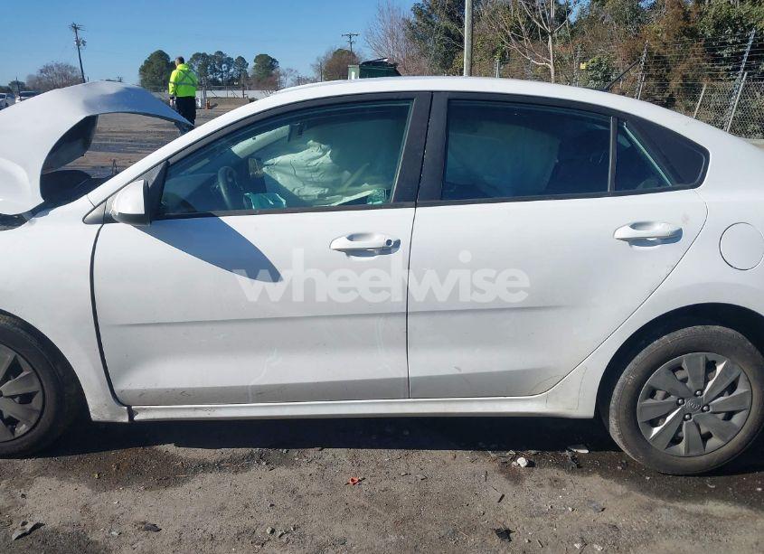 Photo 14 of 2019 Kia Rio S (VIN 3KPA24AB5KE197148)