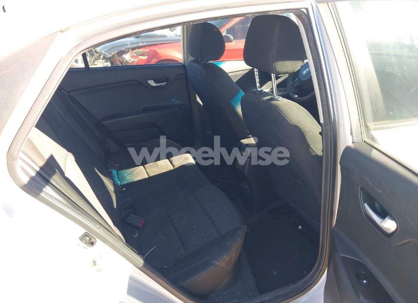 Photo 8 of 2019 Kia Rio S (VIN 3KPA24AB5KE201778)