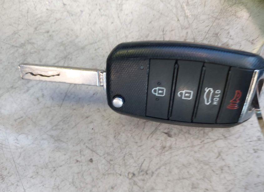 Photo 11 of 2019 Kia Rio S (VIN 3KPA24AB6KE157967)