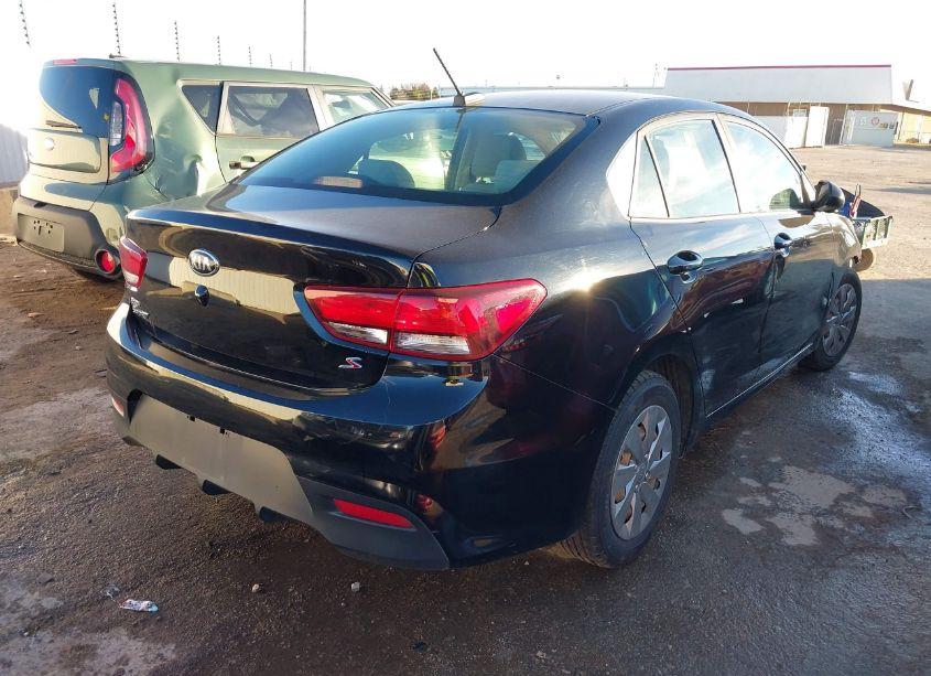 Photo 4 of 2019 Kia Rio S (VIN 3KPA24AB6KE157967)