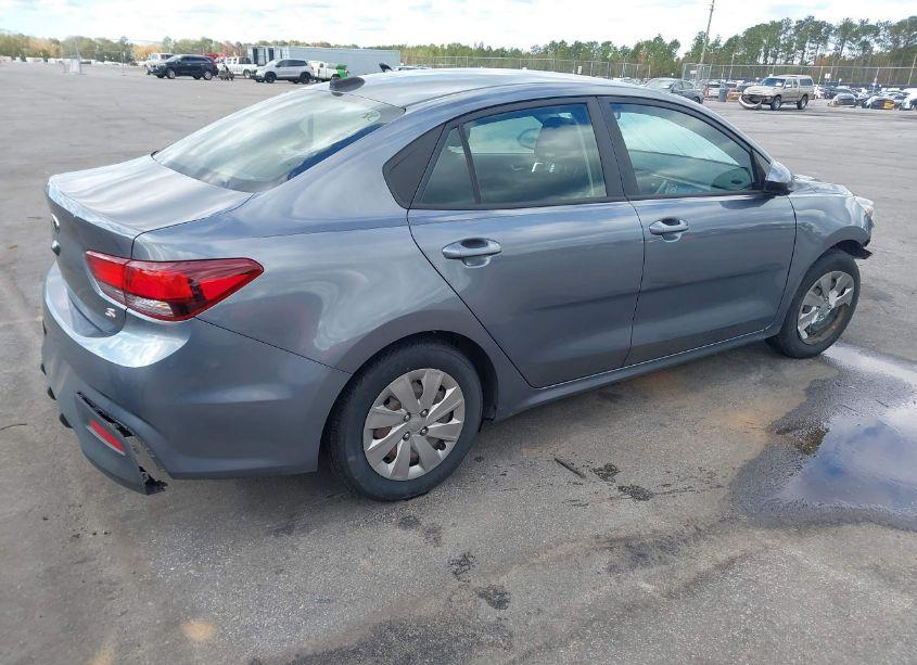 Photo 4 of 2019 Kia Rio S (VIN 3KPA24AB6KE179287)