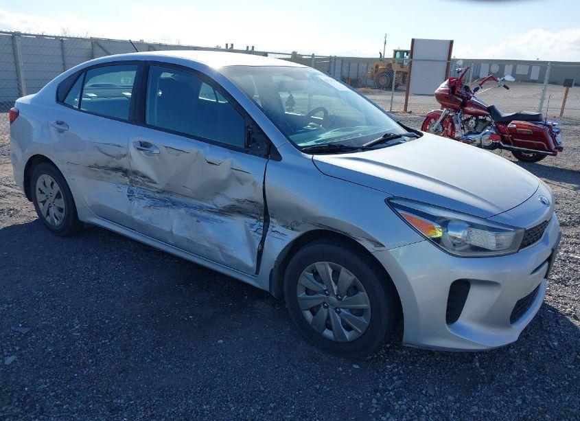 2019 Kia Rio S (VIN 3KPA24AB6KE224373) main photo