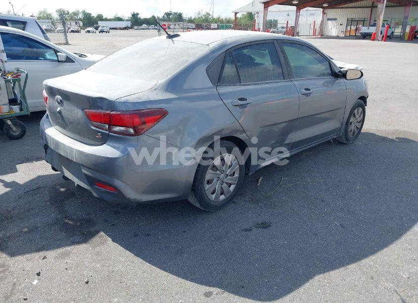 Photo 4 of 2019 Kia Rio S (VIN 3KPA24AB6KE246440)