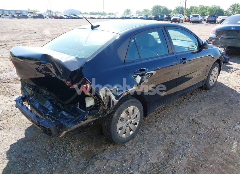Photo 4 of 2018 Kia Rio LX (VIN 3KPA24AB7JE046861)