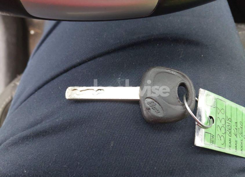 Photo 11 of 2018 Kia Rio LX (VIN 3KPA24AB7JE072053)