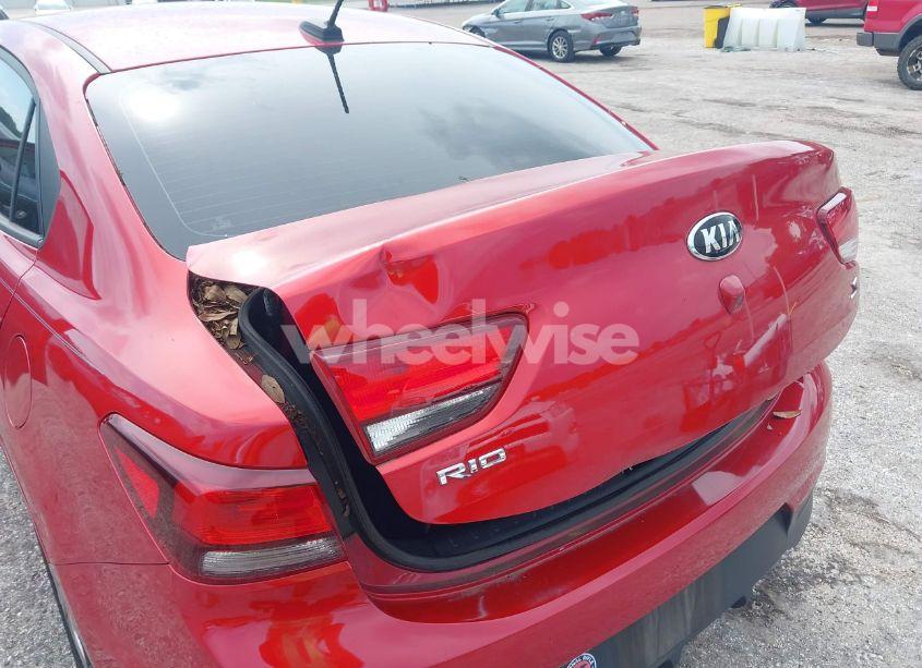 Photo 6 of 2018 Kia Rio S (VIN 3KPA24AB7JE079892)