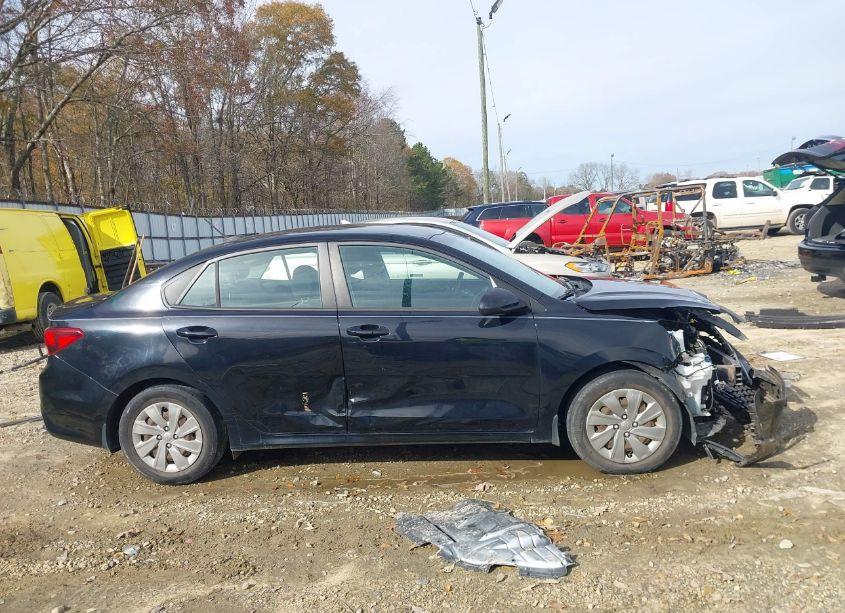 Photo 14 of 2019 Kia Rio S (VIN 3KPA24AB7KE201801)