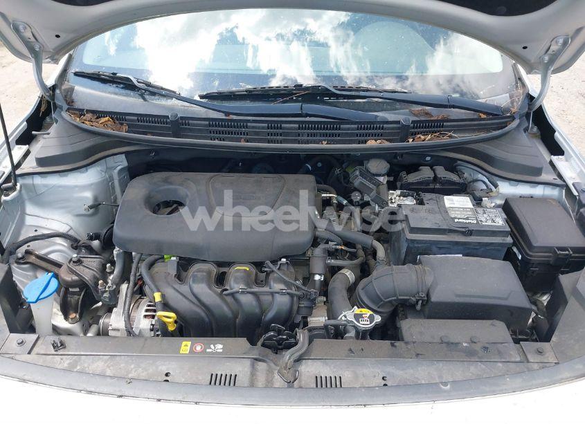 Photo 10 of 2019 Kia Rio S (VIN 3KPA24AB7KE215892)