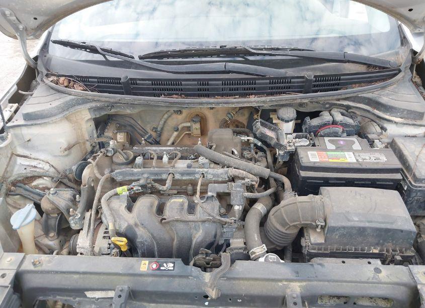 Photo 10 of 2019 Kia Rio S (VIN 3KPA24AB7KE239349)