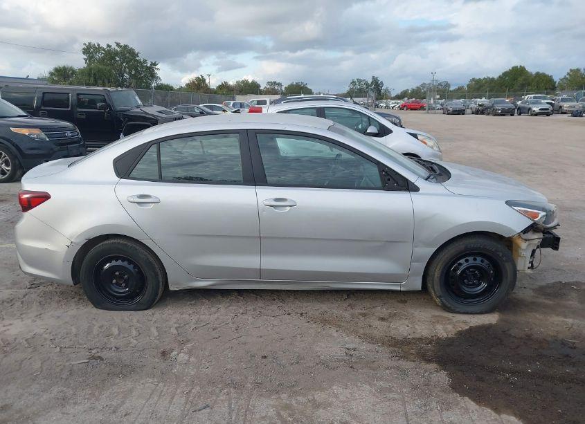 Photo 12 of 2019 Kia Rio S (VIN 3KPA24AB7KE239349)