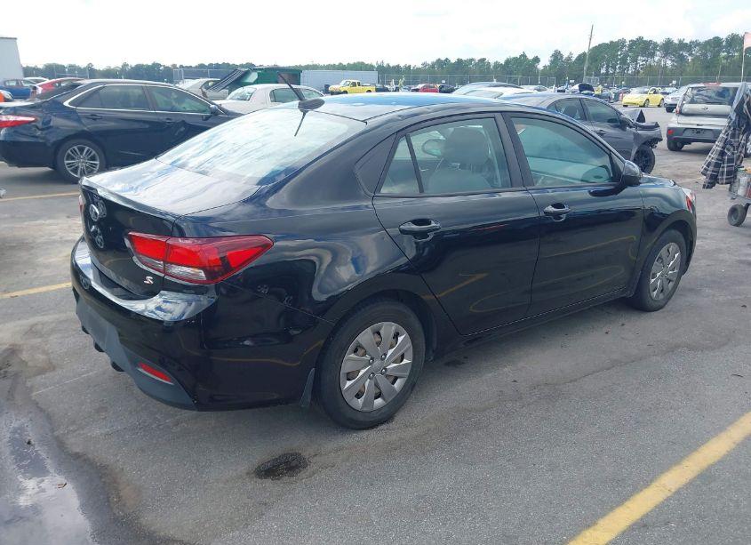 Photo 4 of 2019 Kia Rio S (VIN 3KPA24AB7KE243420)