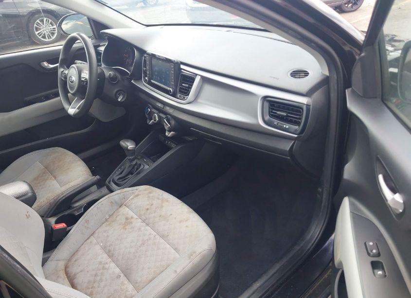 Photo 5 of 2019 Kia Rio S (VIN 3KPA24AB7KE243420)