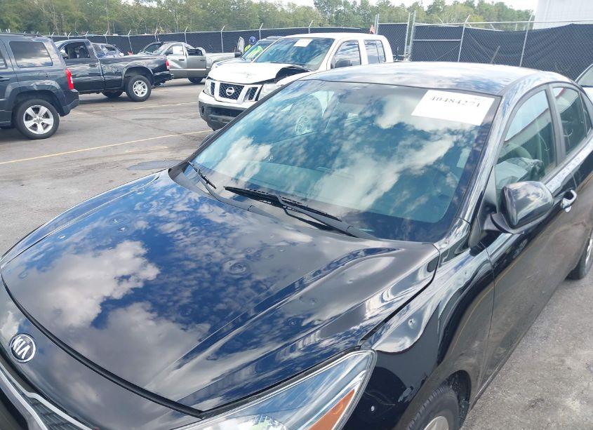 Photo 6 of 2019 Kia Rio S (VIN 3KPA24AB7KE243420)