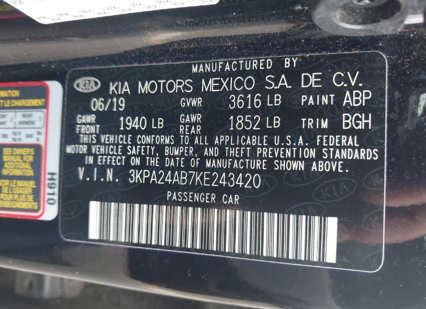 Photo 9 of 2019 Kia Rio S (VIN 3KPA24AB7KE243420)