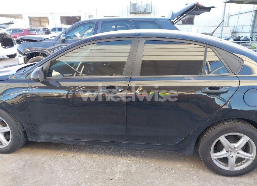 Photo 14 of 2018 Kia Rio LX (VIN 3KPA24AB8JE062986)