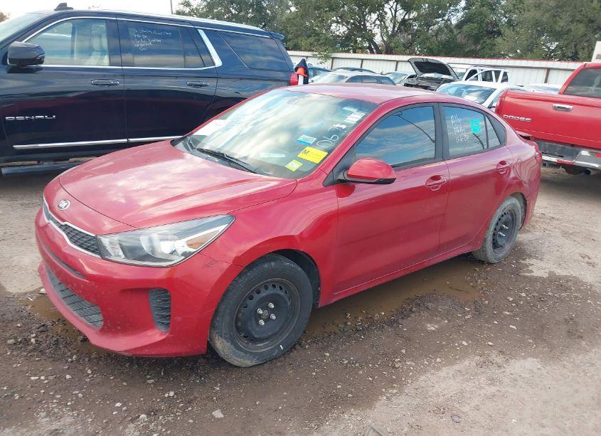 Photo 2 of 2018 Kia Rio S (VIN 3KPA24AB8JE067041)