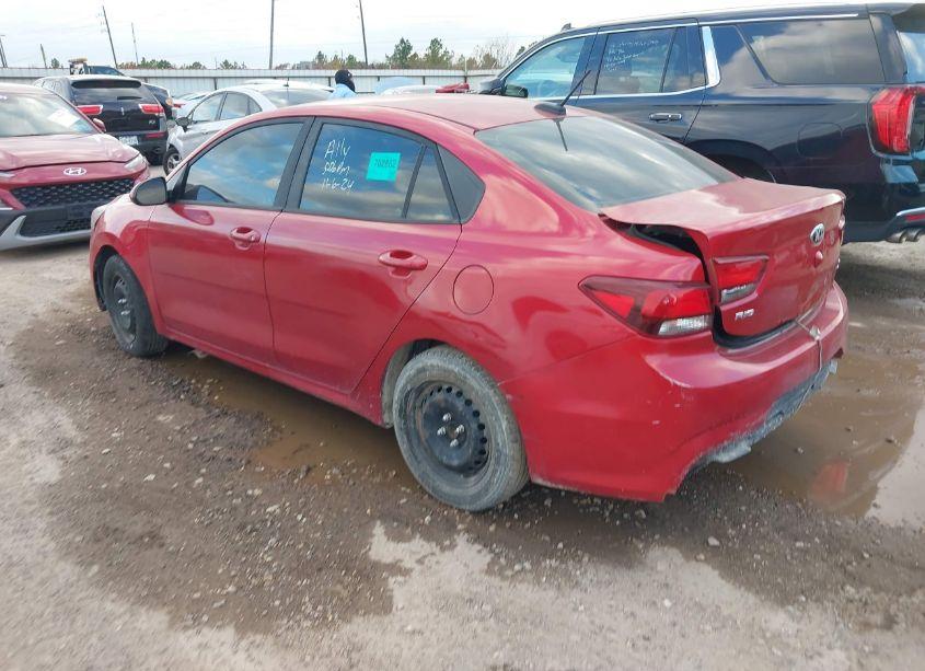 Photo 3 of 2018 Kia Rio S (VIN 3KPA24AB8JE067041)