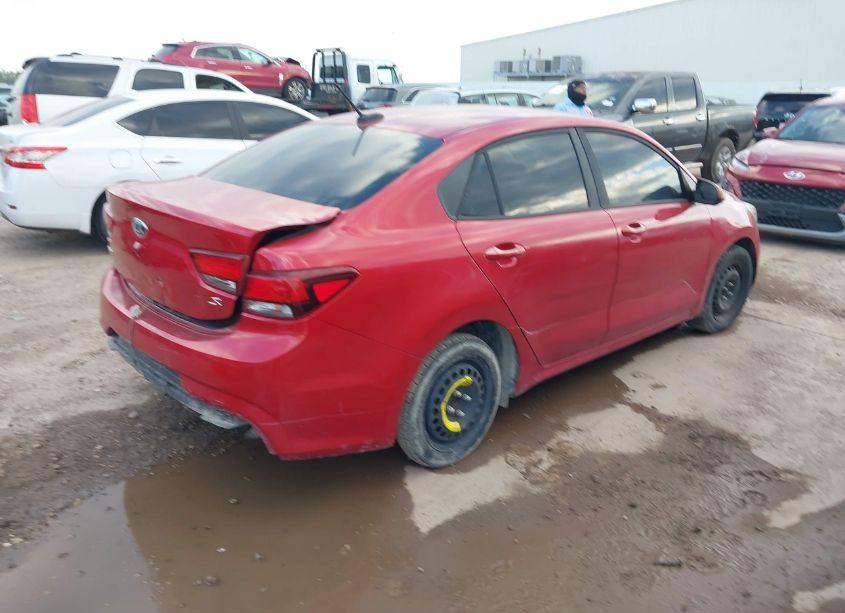 Photo 4 of 2018 Kia Rio S (VIN 3KPA24AB8JE067041)