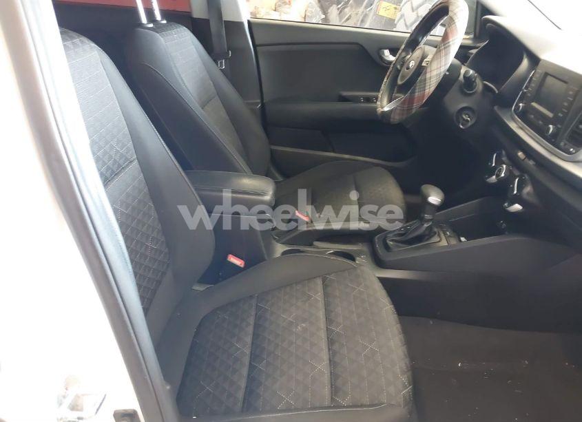 Photo 5 of 2018 Kia Rio S (VIN 3KPA24AB8JE071459)