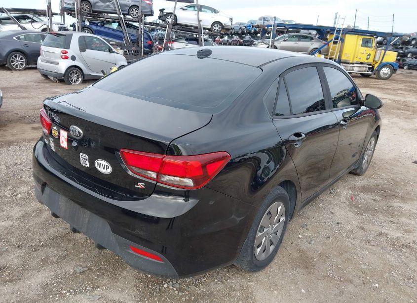 Photo 4 of 2019 Kia Rio S (VIN 3KPA24AB8KE218347)