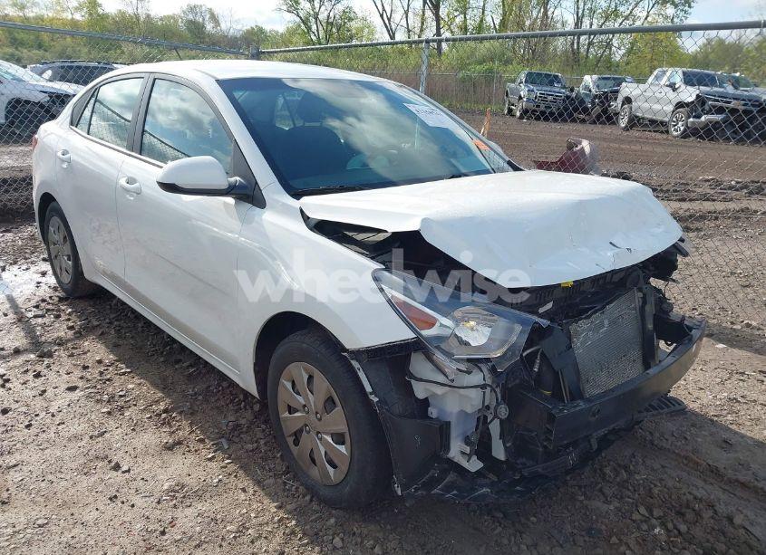 2019 Kia Rio S (VIN 3KPA24AB8KE233222) main photo