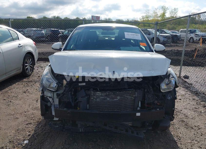 Photo 13 of 2019 Kia Rio S (VIN 3KPA24AB8KE233222)