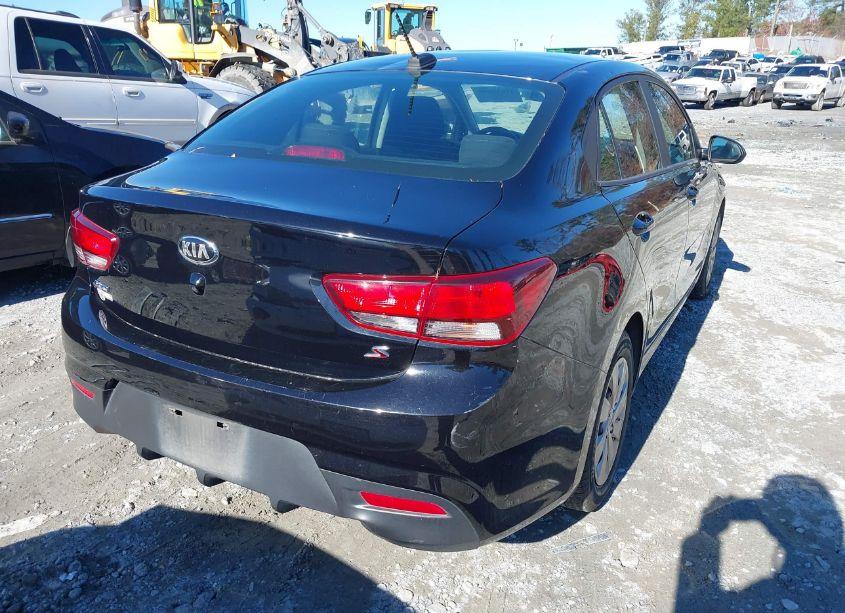 Photo 16 of 2018 Kia Rio S (VIN 3KPA24AB9JE057909)