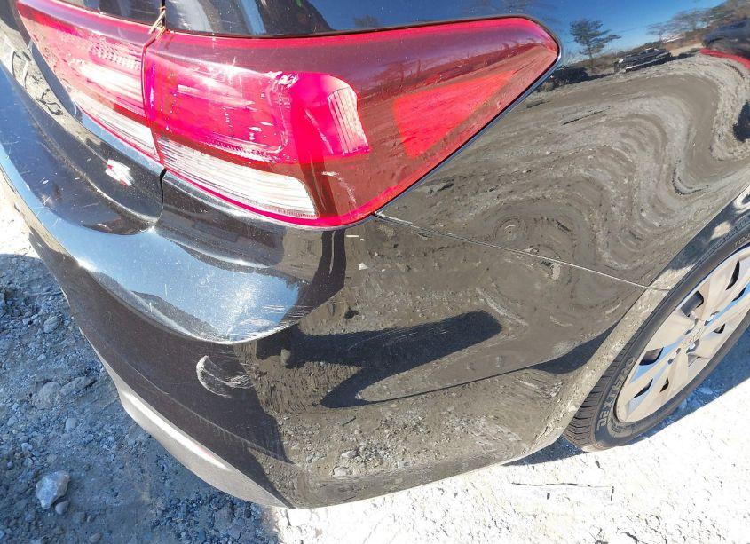 Photo 6 of 2018 Kia Rio S (VIN 3KPA24AB9JE057909)