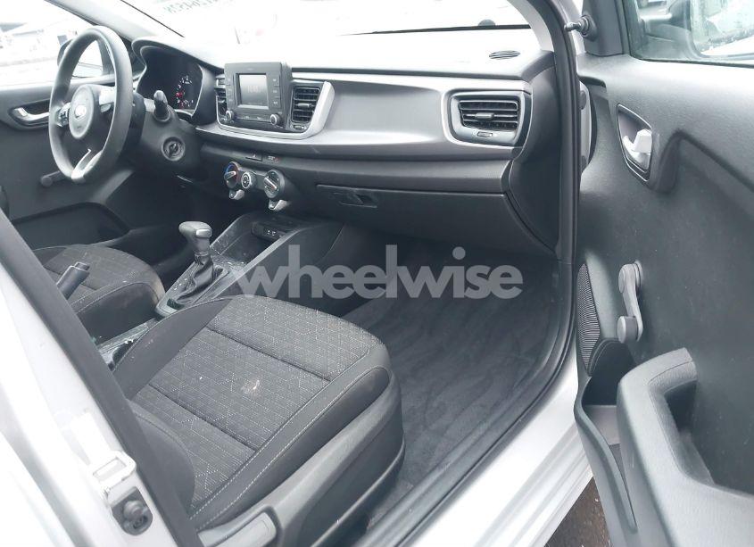 Photo 5 of 2018 Kia Rio LX (VIN 3KPA24AB9JE078226)