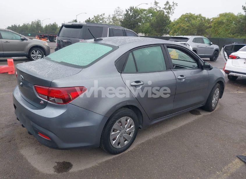 Photo 4 of 2019 Kia Rio S (VIN 3KPA24AB9KE178277)