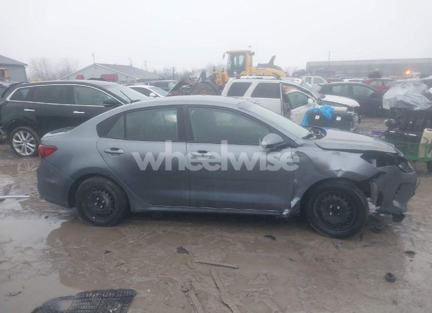 Photo 13 of 2019 Kia Rio S (VIN 3KPA24AB9KE198397)