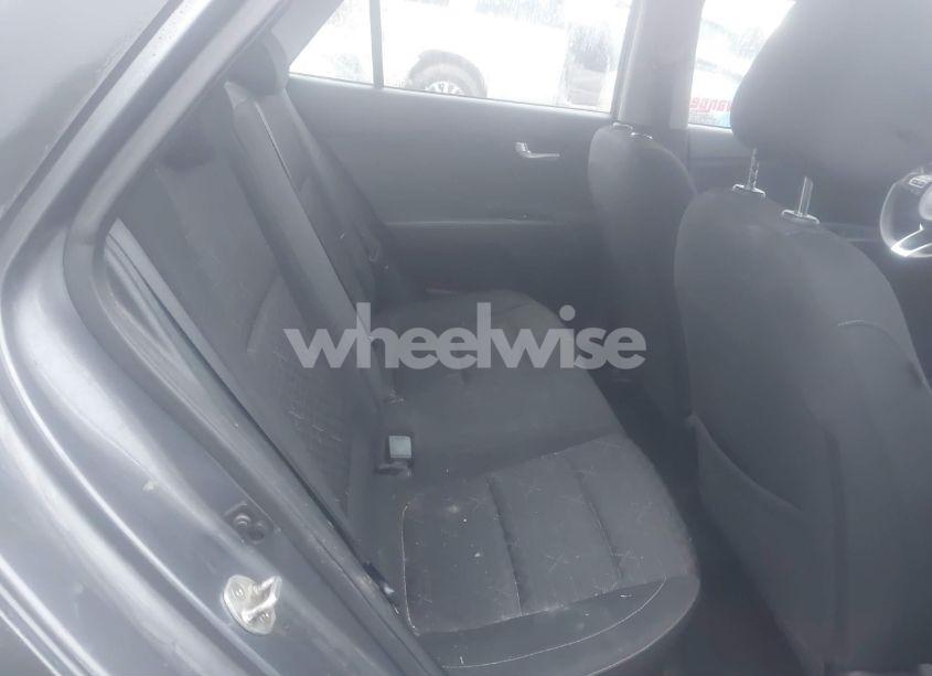 Photo 8 of 2019 Kia Rio S (VIN 3KPA24AB9KE198397)