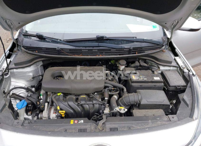 Photo 10 of 2019 Kia Rio S (VIN 3KPA24AB9KE201430)