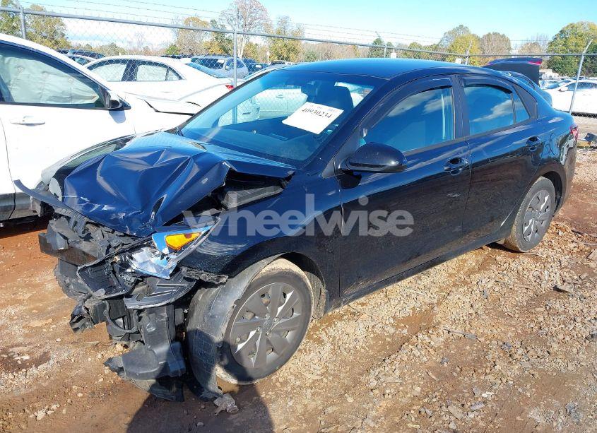 Photo 2 of 2019 Kia Rio S (VIN 3KPA24AB9KE209432)