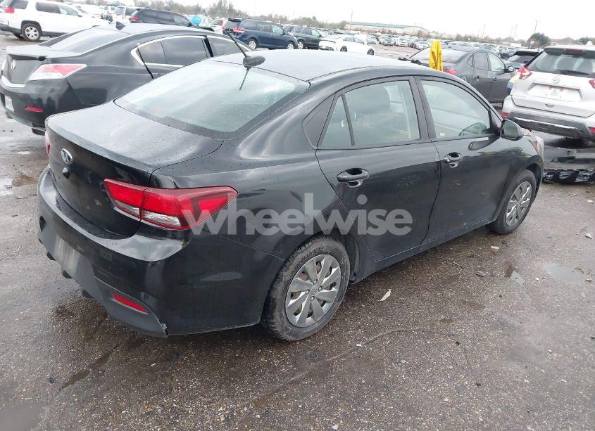 Photo 3 of 2019 Kia Rio LX (VIN 3KPA24AB9KE223136)