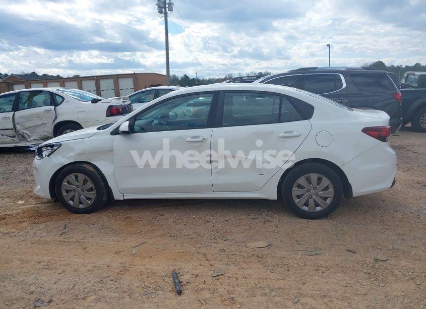 Photo 14 of 2019 Kia Rio LX (VIN 3KPA24AB9KE242768)