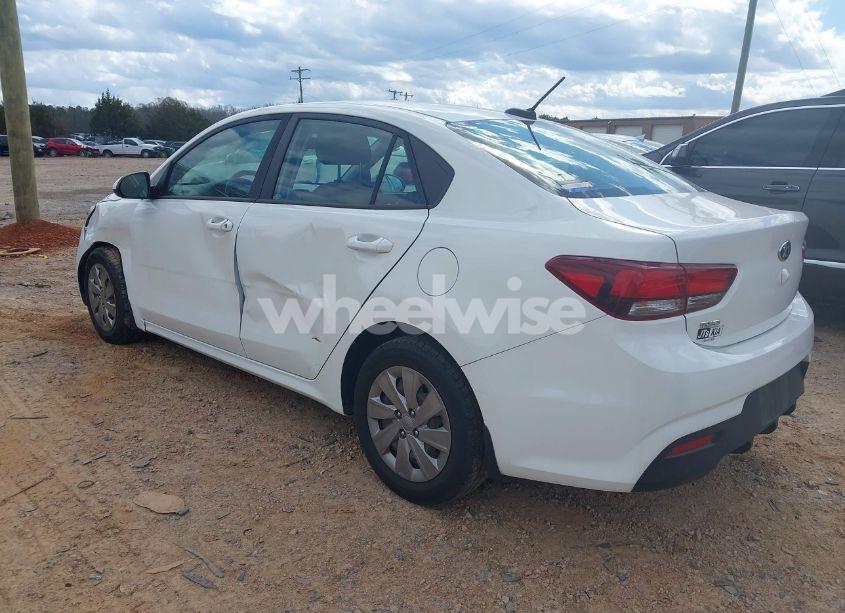 Photo 3 of 2019 Kia Rio LX (VIN 3KPA24AB9KE242768)