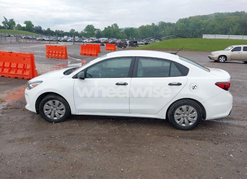 Photo 14 of 2018 Kia Rio LX (VIN 3KPA24ABXJE071866)