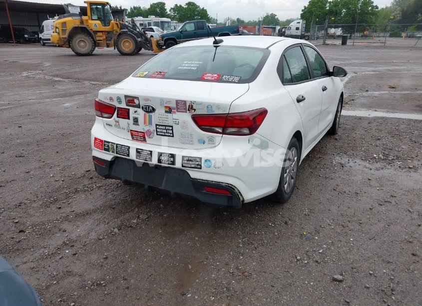Photo 6 of 2018 Kia Rio LX (VIN 3KPA24ABXJE071866)