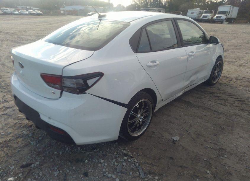 Photo 4 of 2019 Kia Rio S (VIN 3KPA24ABXKE181026)