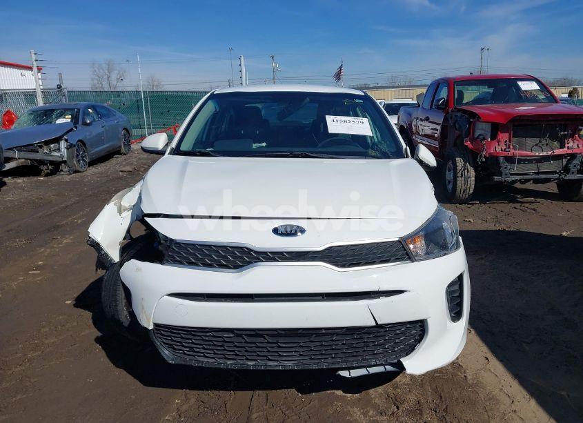Photo 12 of 2019 Kia Rio LX (VIN 3KPA24ABXKE184881)