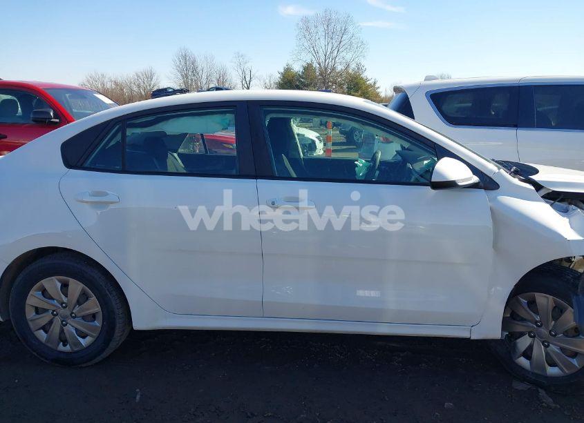 Photo 13 of 2019 Kia Rio LX (VIN 3KPA24ABXKE184881)