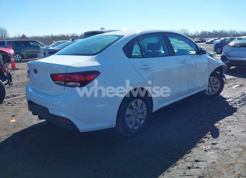 Photo 4 of 2019 Kia Rio LX (VIN 3KPA24ABXKE184881)