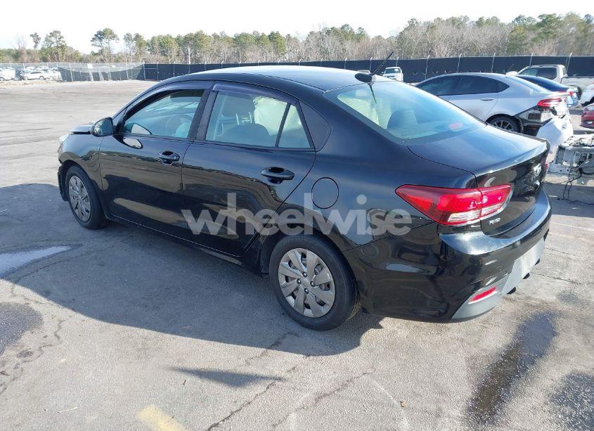 Photo 3 of 2019 Kia Rio LX (VIN 3KPA24ABXKE210556)