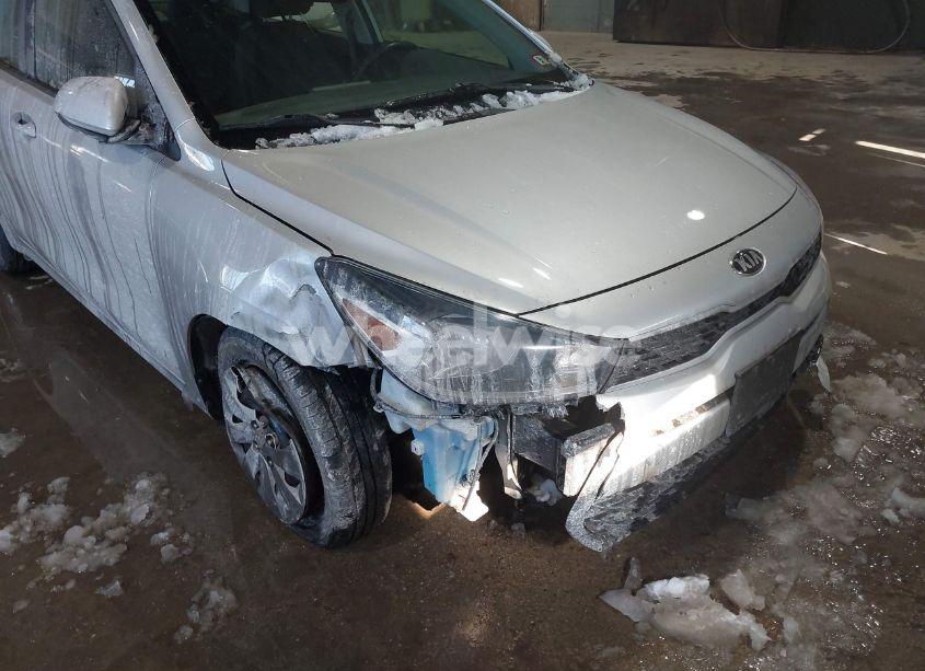 Photo 6 of 2019 Kia Rio LX (VIN 3KPA24ABXKE210704)