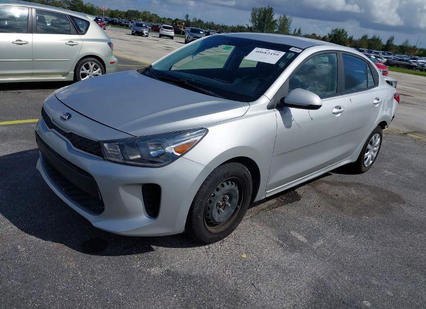 Photo 2 of 2020 Kia Rio S (VIN 3KPA24AD0LE302052)