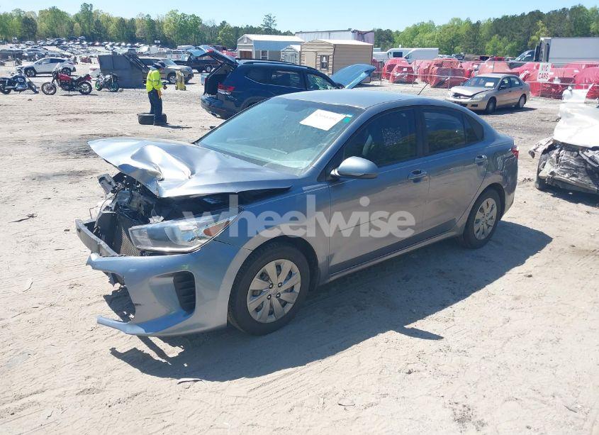 Photo 2 of 2020 Kia Rio S (VIN 3KPA24AD0LE332068)