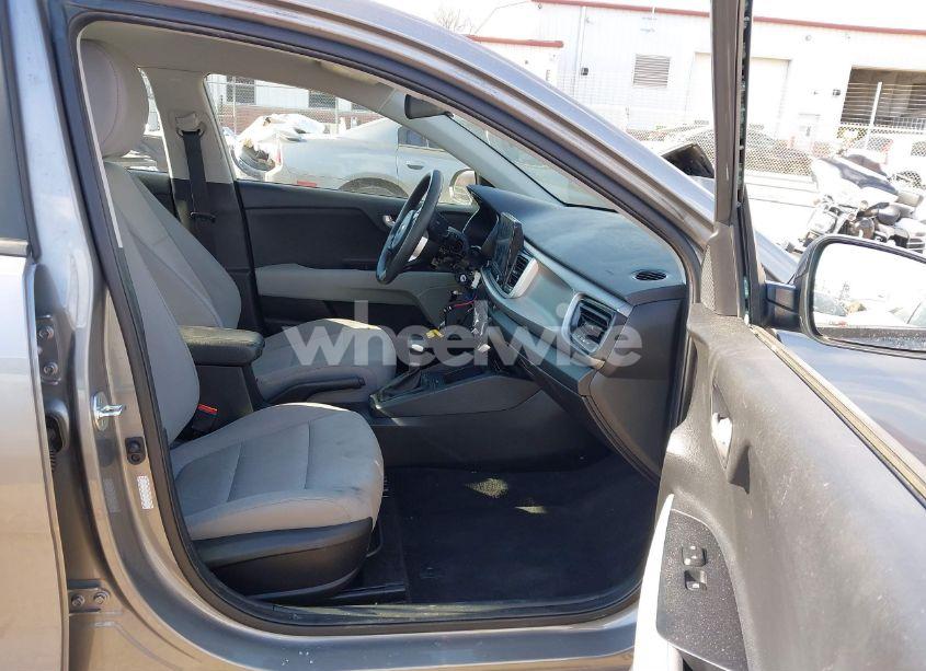 Photo 5 of 2021 Kia Rio S (VIN 3KPA24AD0ME395043)